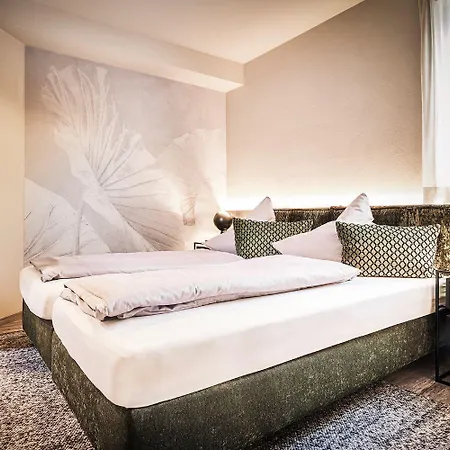 アパート Edelweiss De Luxe Mit Garten, Hotelanbindung, Saunalandschaft Und Meinecardplus *
