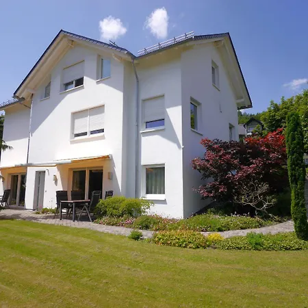 Edelweiss De Luxe Mit Garten, Hotelanbindung, Saunalandschaft Und Meinecardplus * Willingen (Upland)