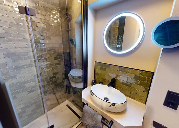 Edelweiss De Luxe Inkl Wellness-spa Und Meinecardplus