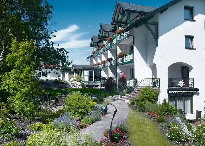 Villa EDELWEISS de luxe inkl Wellness-Spa und MeineCardPLus Apartment Willingen (Upland)